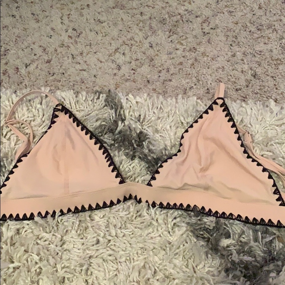 Bikini top